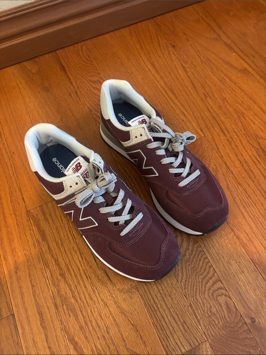New Balance Shoes - NWOT - Women's 574 Suede Retro Sneakers - 10.5